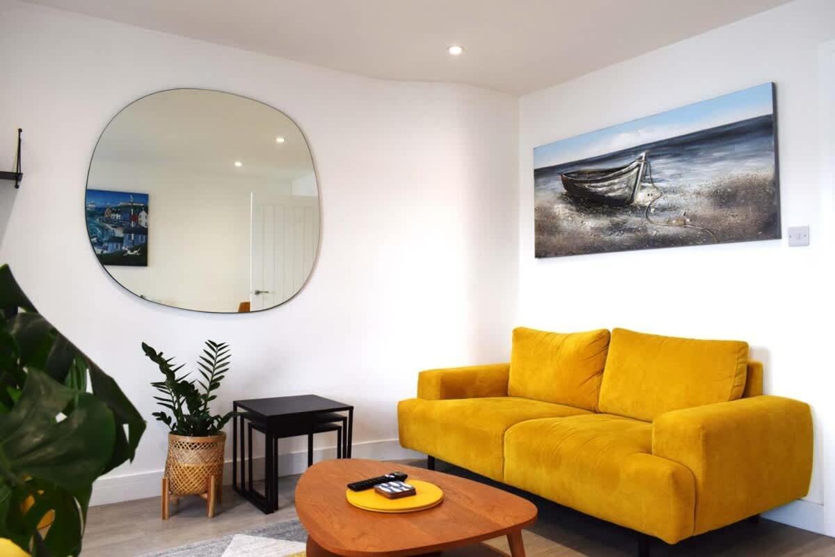 Breathtaking High Street Townhouse With Stunning Sea Views At 'The Old Fishermans Townhouse' Falmouth Exteriör bild
