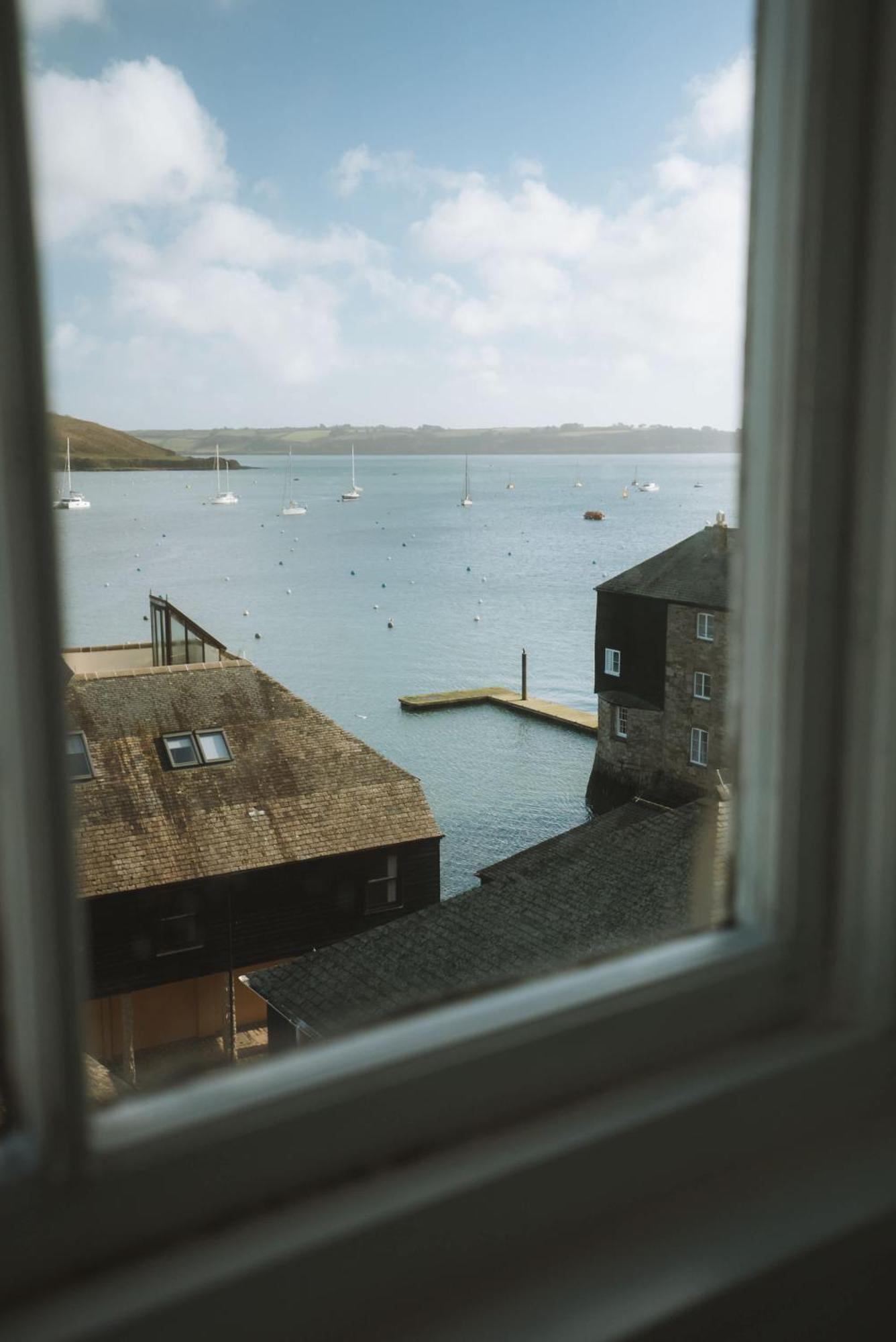 Breathtaking High Street Townhouse With Stunning Sea Views At 'The Old Fishermans Townhouse' Falmouth Exteriör bild